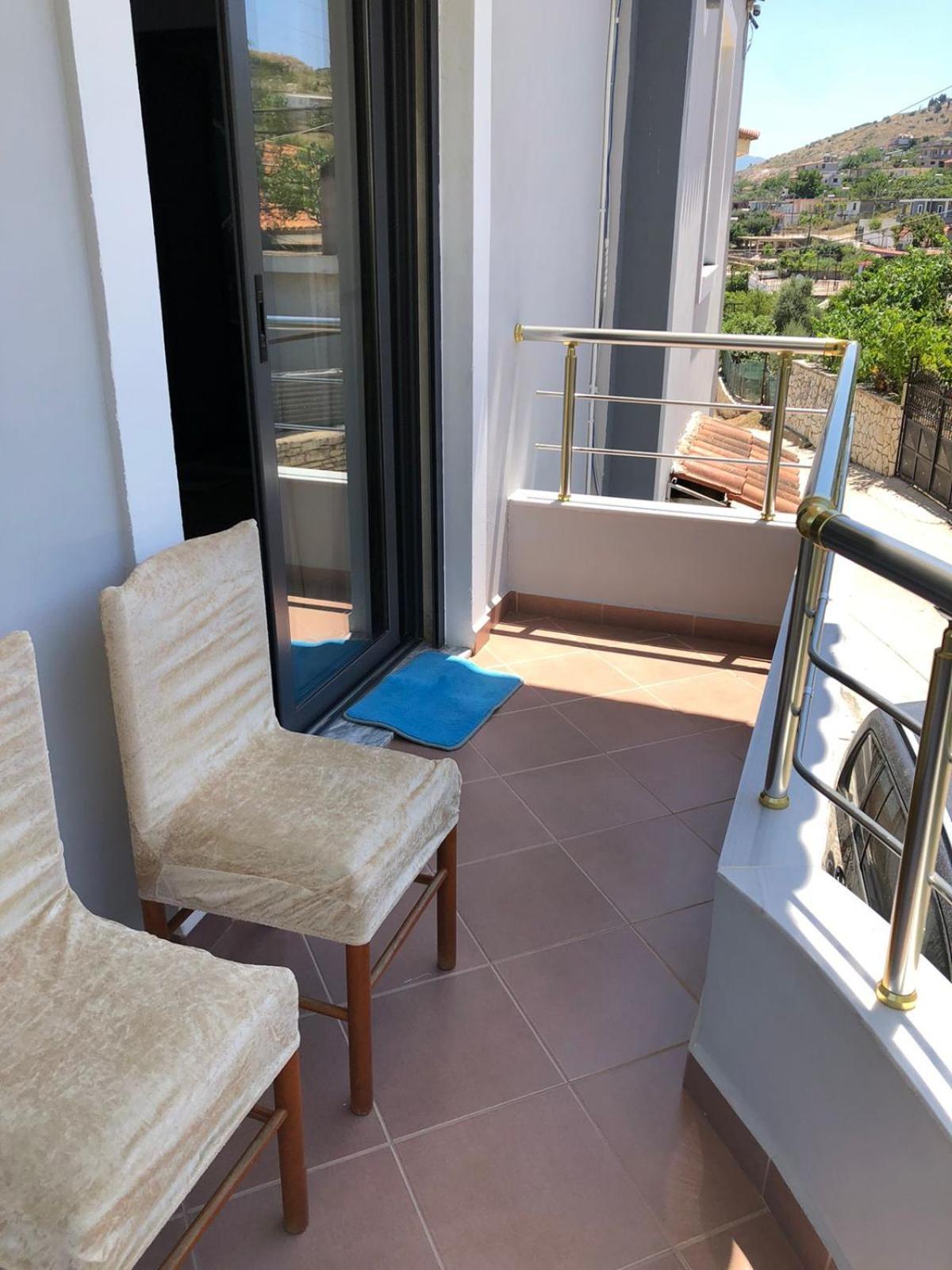 Mona'S Guesthouse ساراندا الغرفة الصورة