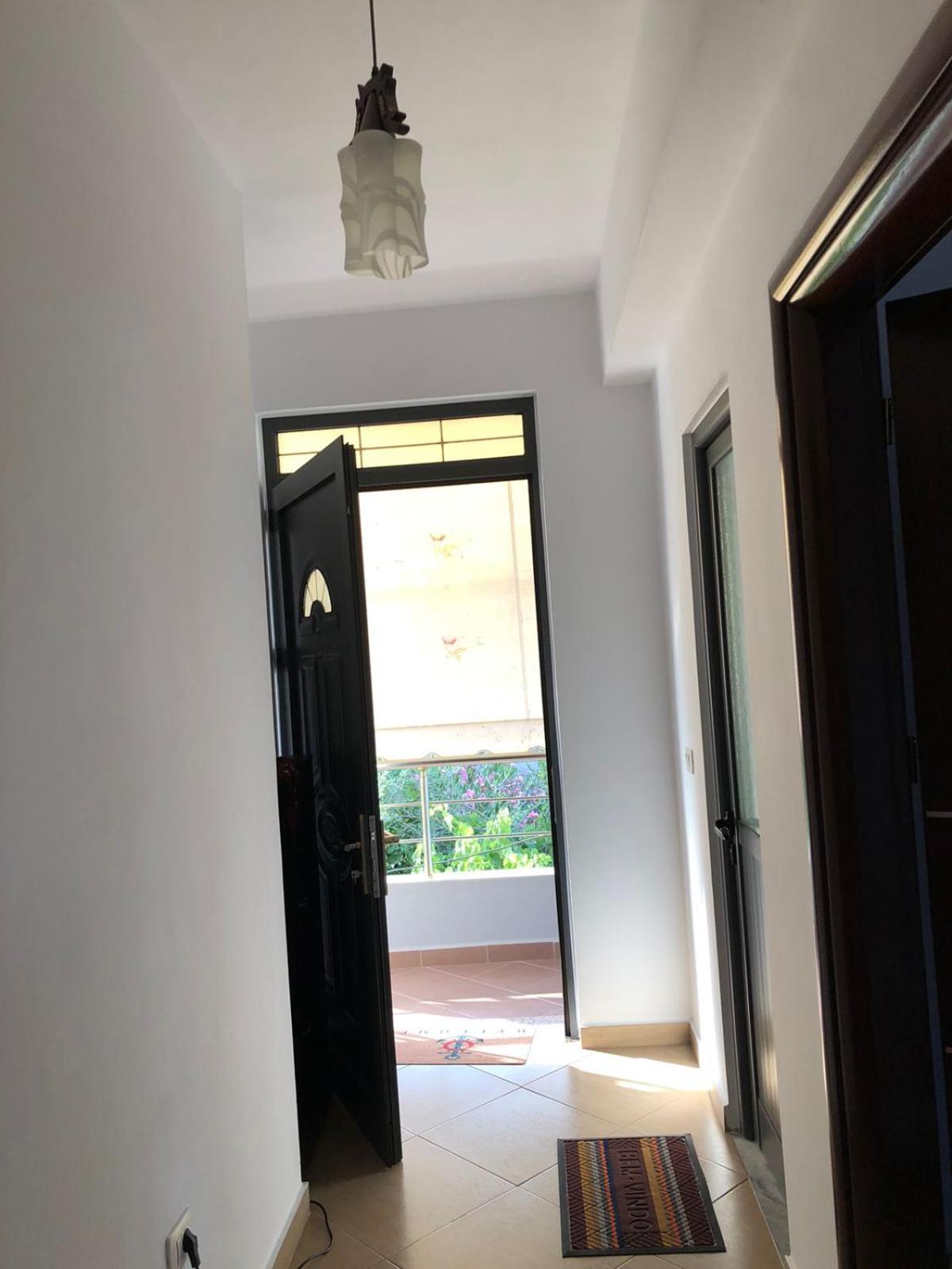 Mona'S Guesthouse ساراندا المظهر الخارجي الصورة