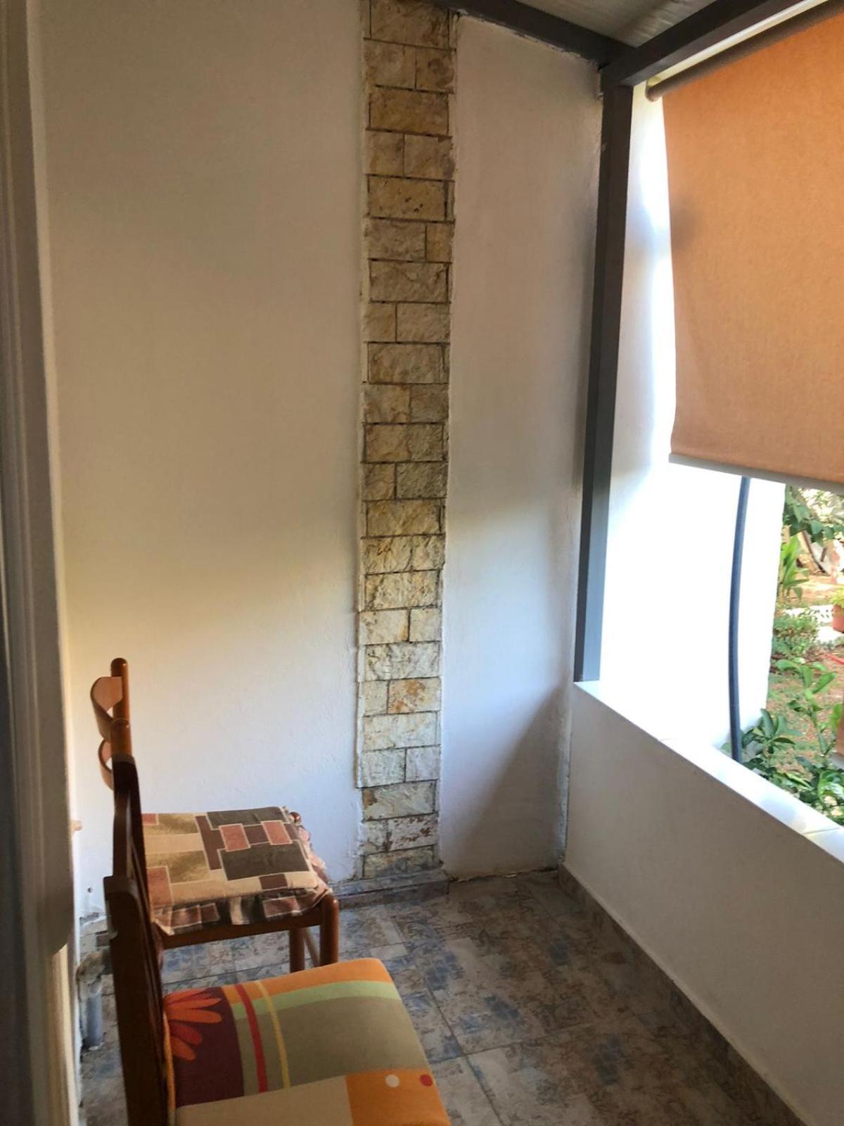 Mona'S Guesthouse ساراندا المظهر الخارجي الصورة