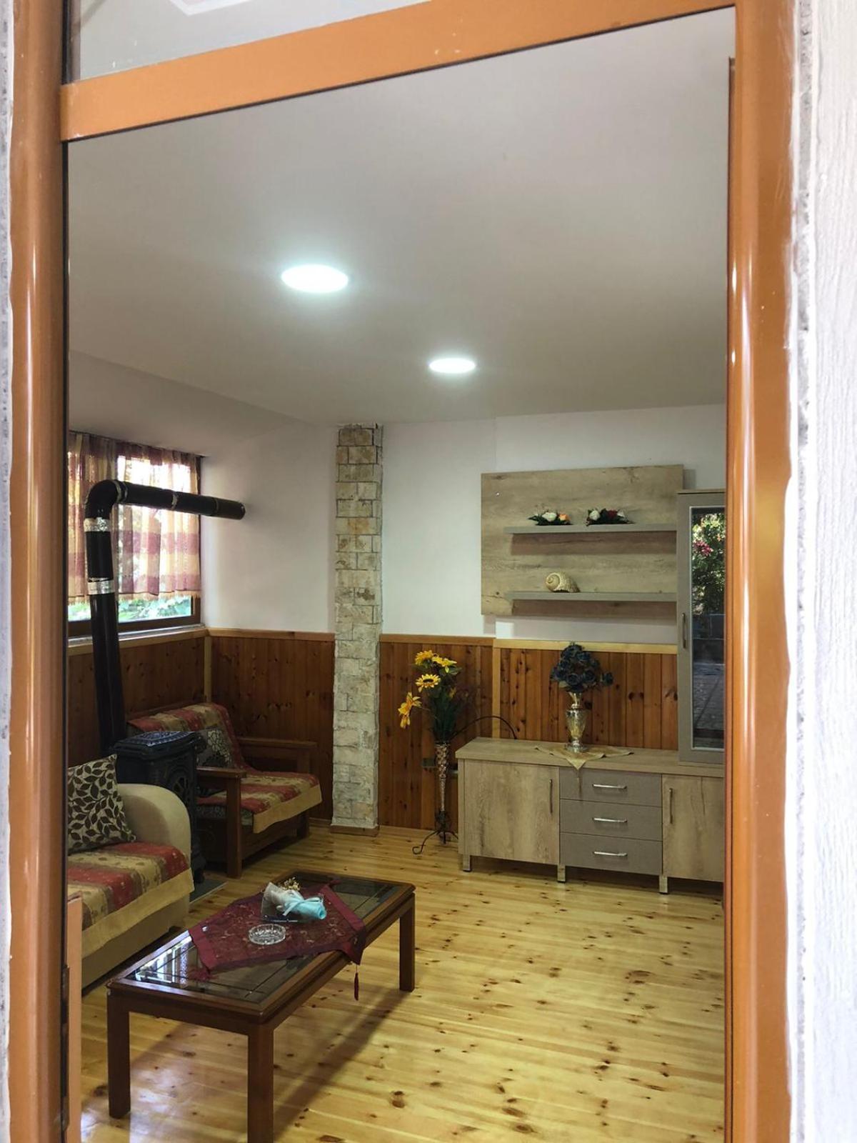 Mona'S Guesthouse ساراندا المظهر الخارجي الصورة