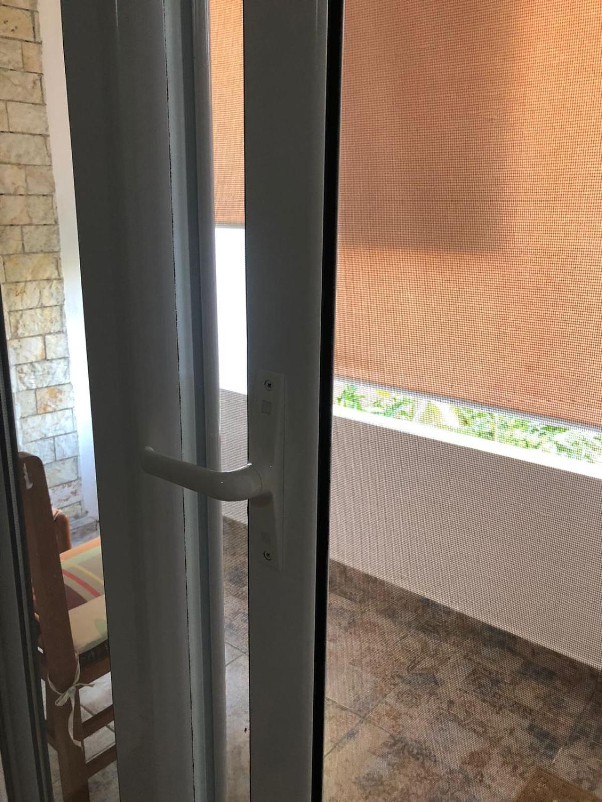 Mona'S Guesthouse ساراندا المظهر الخارجي الصورة