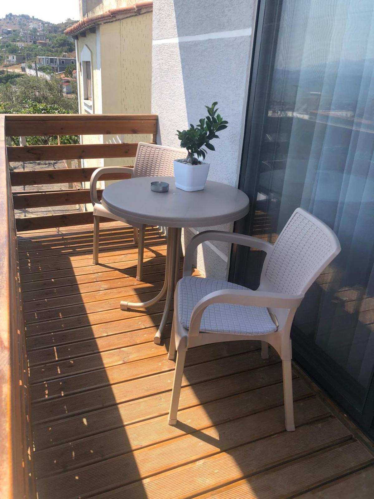 Mona'S Guesthouse ساراندا المظهر الخارجي الصورة