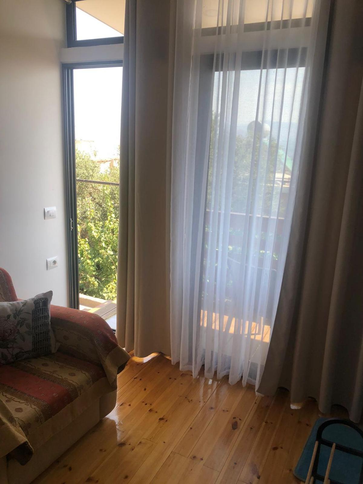 Mona'S Guesthouse ساراندا المظهر الخارجي الصورة